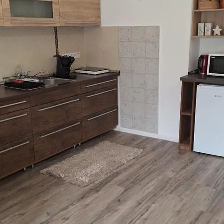 Paradise Apartmanhaz Apartment Eger