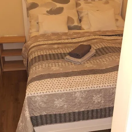 Paradise Apartmanhaz Apartment *