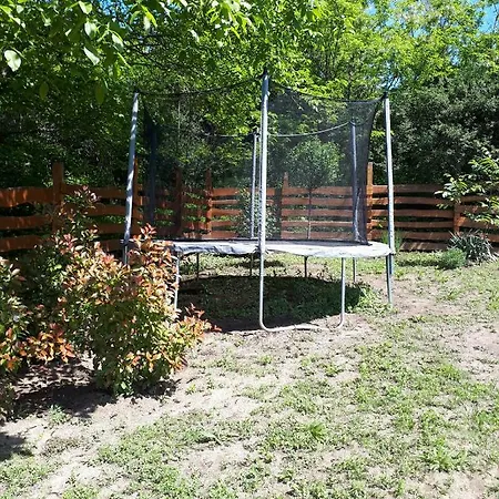 Paradise Apartmanhaz דירה