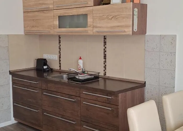 Apartment Paradise Apartmanhaz *